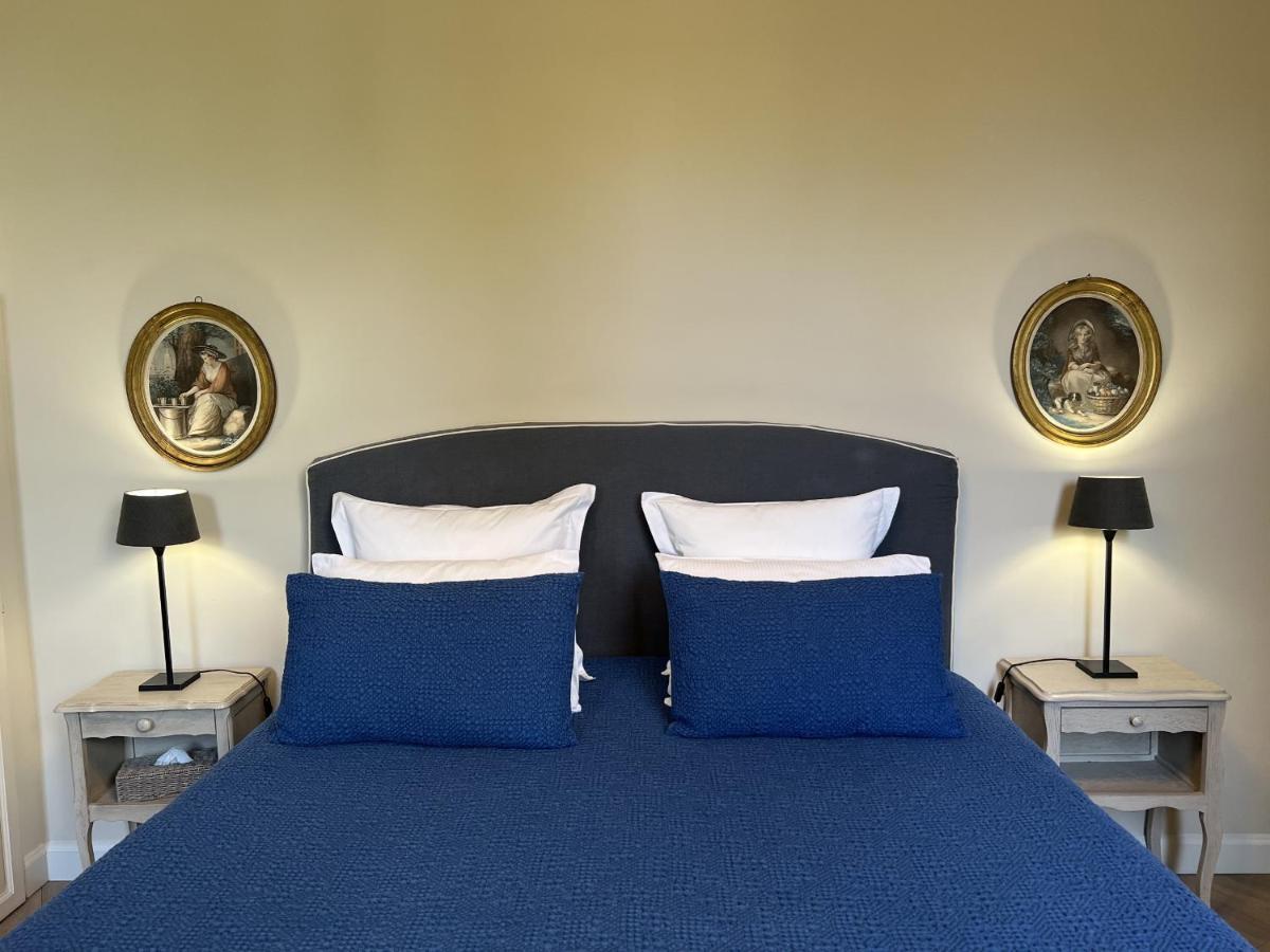 N15 - Les Confidences - Chambres D'Hotes Aviñón Habitación foto