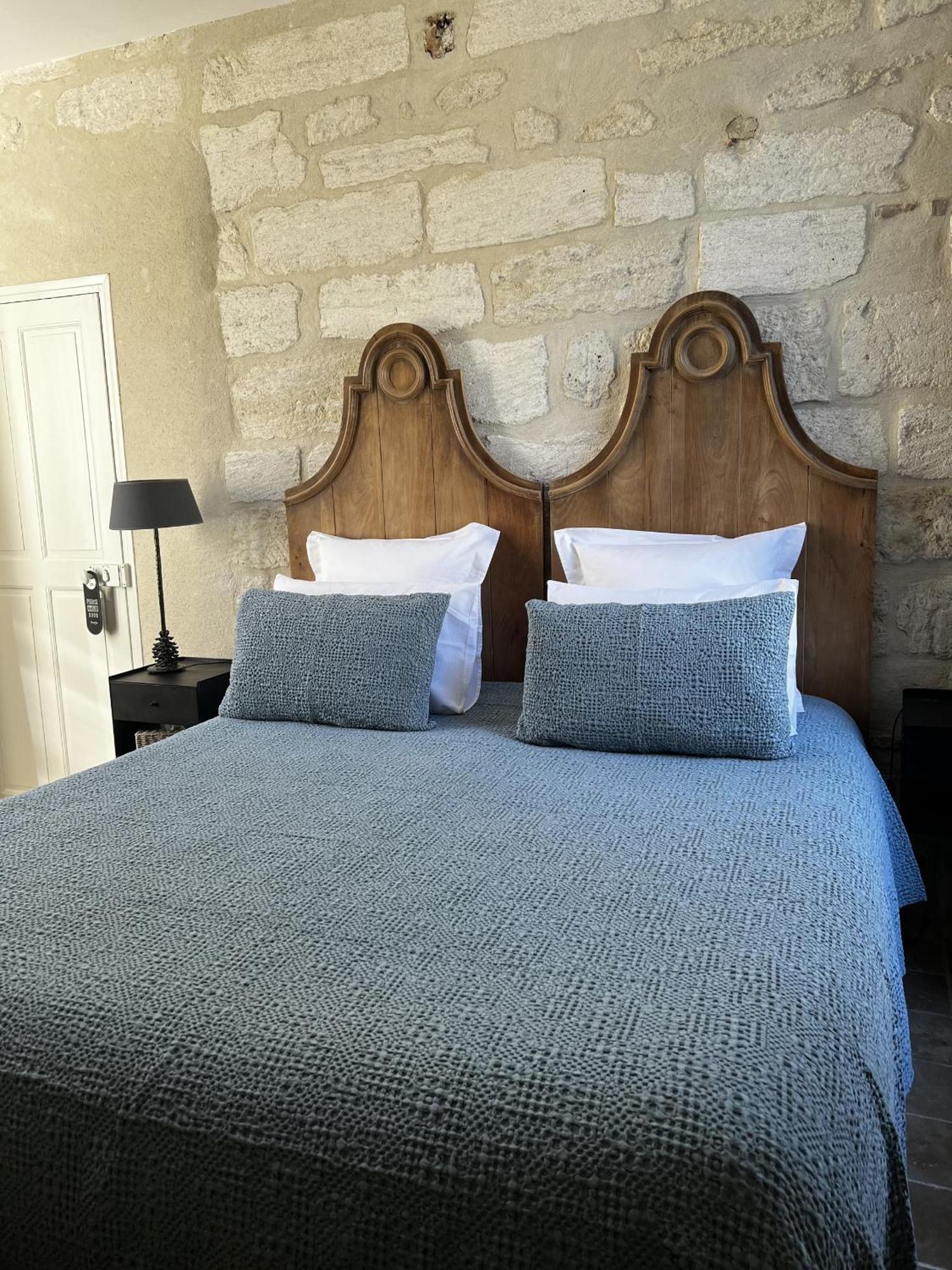 N15 - Les Confidences - Chambres D'Hotes Aviñón Habitación foto